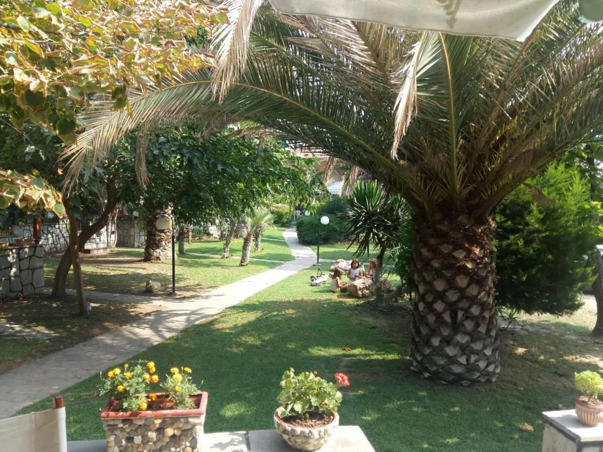 Georgia'S House Villa Nikiti  Luaran gambar
